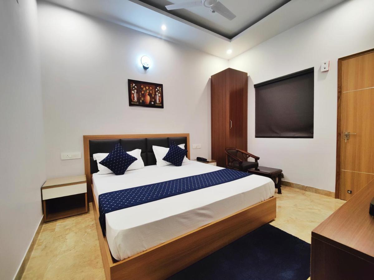 Hotel Park Hills Mohali Buitenkant foto